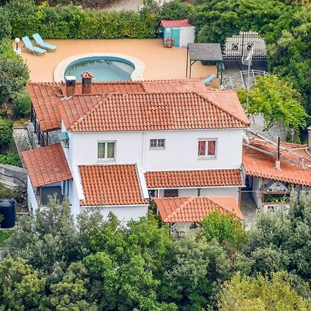 Villa Mitzelos Moni Evaggelistrias Екстериор снимка