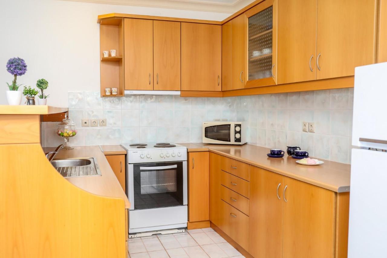 Villa Mitzelos Moni Evaggelistrias Екстериор снимка