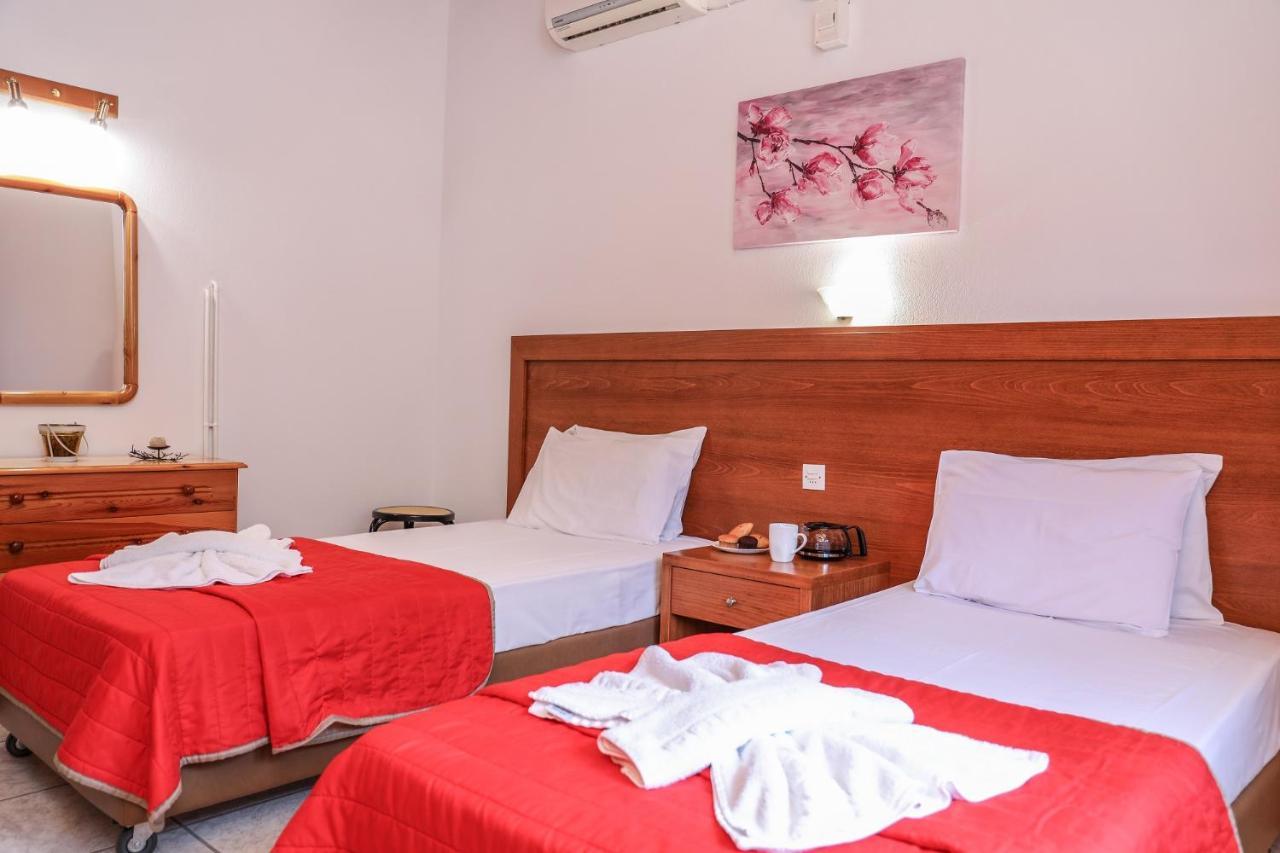 Villa Mitzelos Moni Evaggelistrias Екстериор снимка